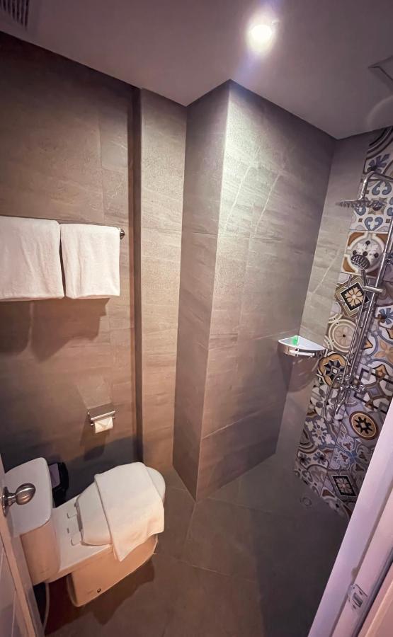 Aj Boutique Hotel يوغياكارتا المظهر الخارجي الصورة
